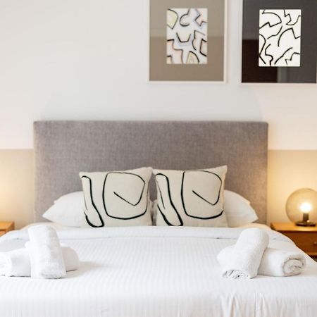 Spacious High-Ceiling 2-Bedroom By Acropolis Museum Atenas Exterior foto