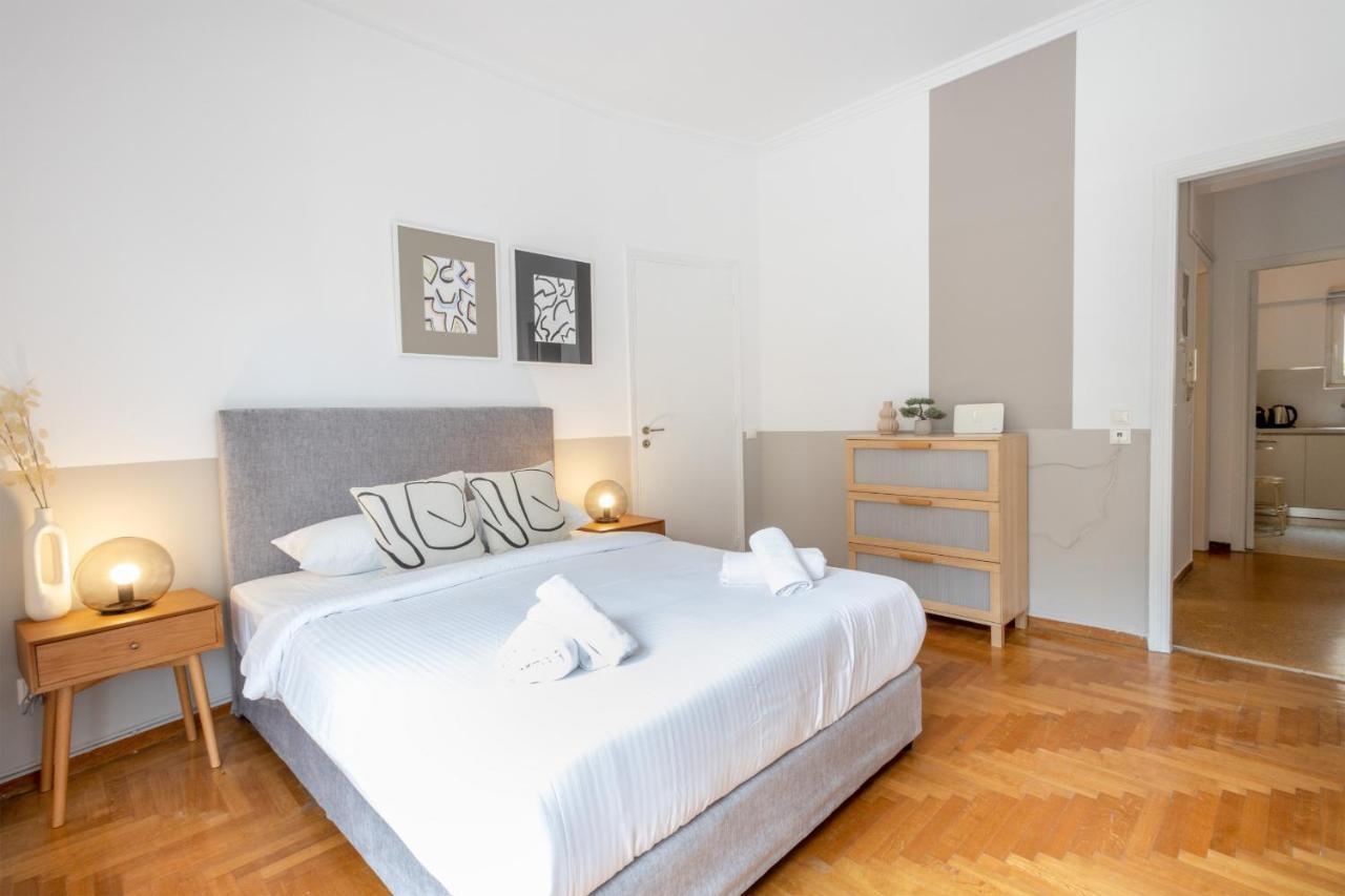 Spacious High-Ceiling 2-Bedroom By Acropolis Museum Atenas Exterior foto